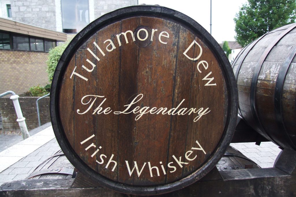 Tullamore DEW Traditional Irish Whiskey Barrel